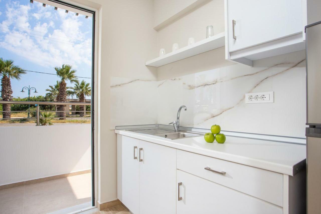 Avi Suites 2 Фалираки Екстериор снимка